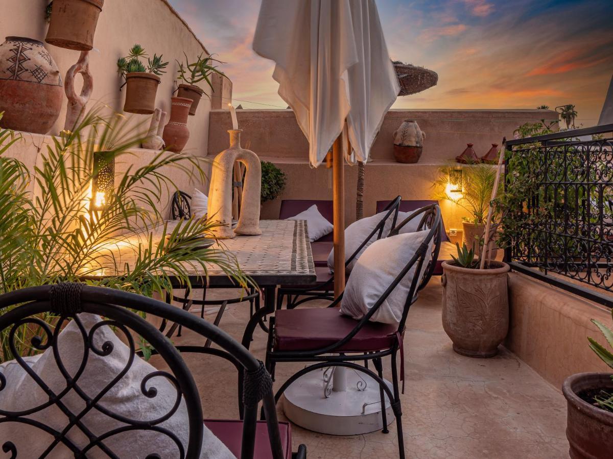Oumnia - Emplacement - En Entier - Jacuzzi *
