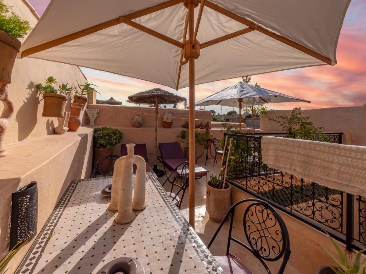 Oumnia - Emplacement - En Entier - Jacuzzi *
